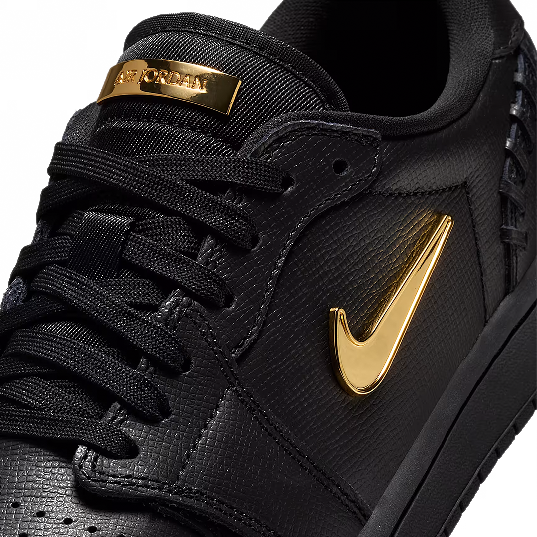 Nike Air Jordan 1 Low Method of Make