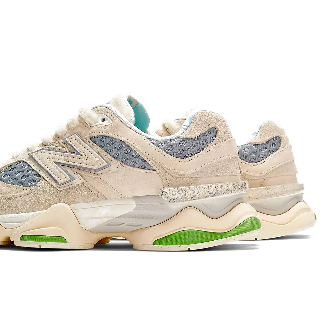 New Balance 9060 Bricks & Wood