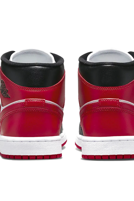 Air Jordan 1 Mid 
