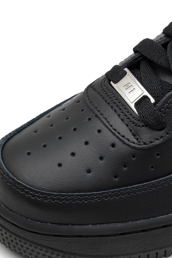 Nike Air Force 1 ’07
