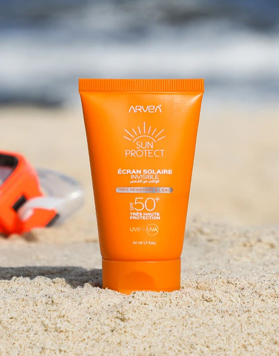 ÉCRAN SOLAIRE INVISIBLE SPF 50 + SUN PROTECT