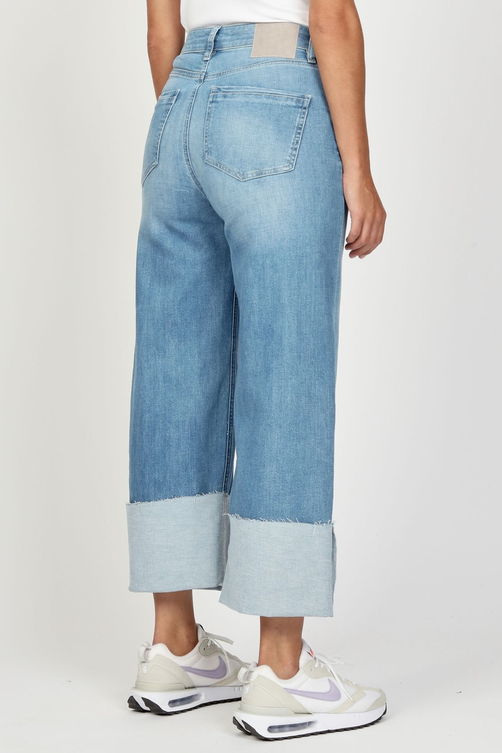 Jeans à Revers Larges