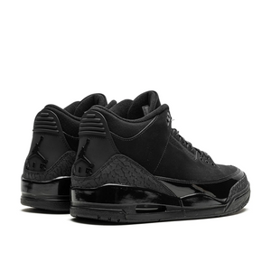 Air Jordan 3 « Black Cat »