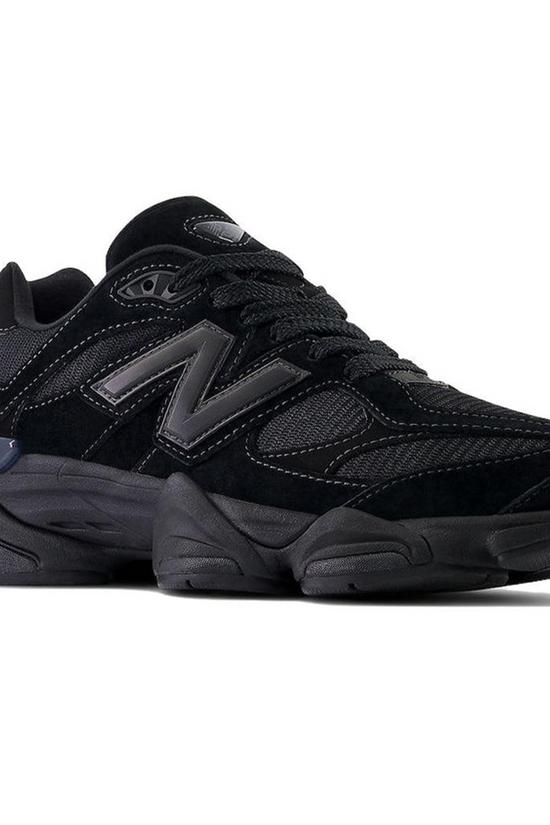 New Balance 9060 Triple Black