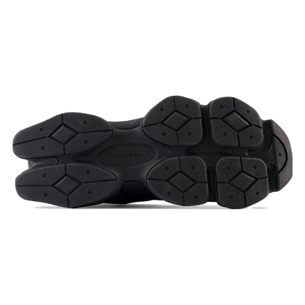 New Balance 9060 Triple Black