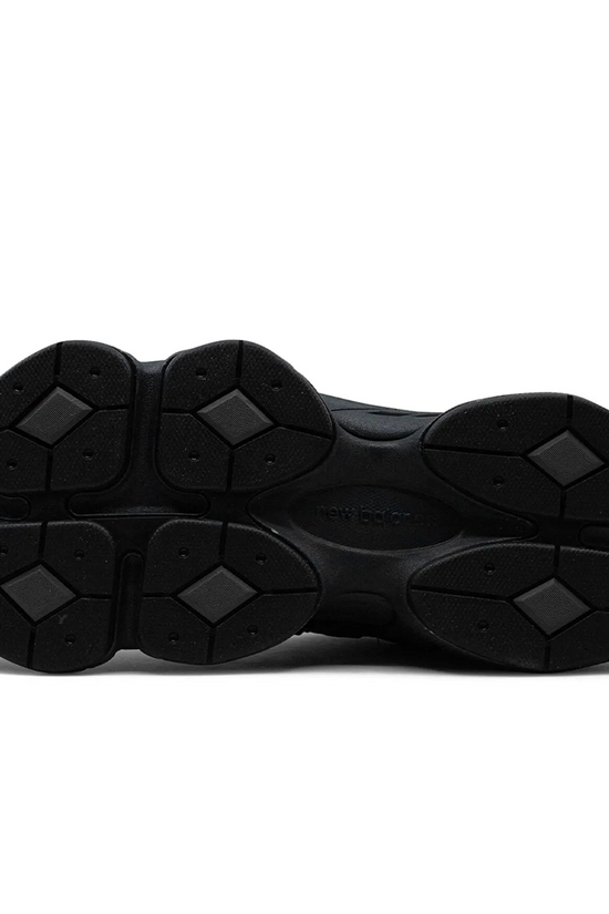New Balance Baskets 9060 'Black'