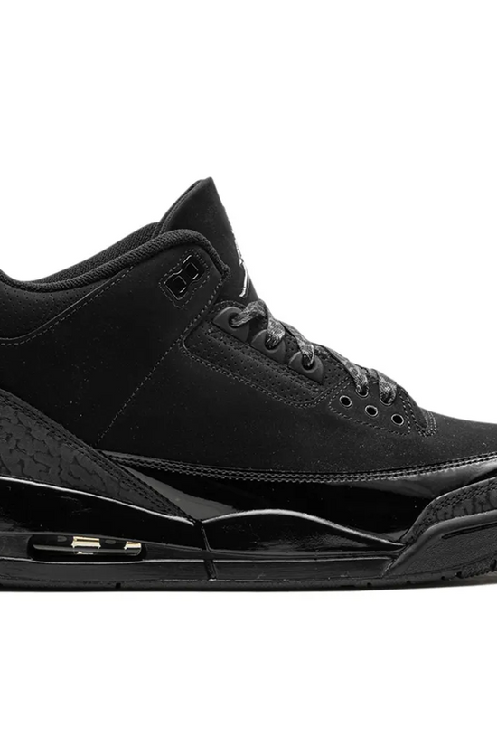 Air Jordan 3 « Black Cat »