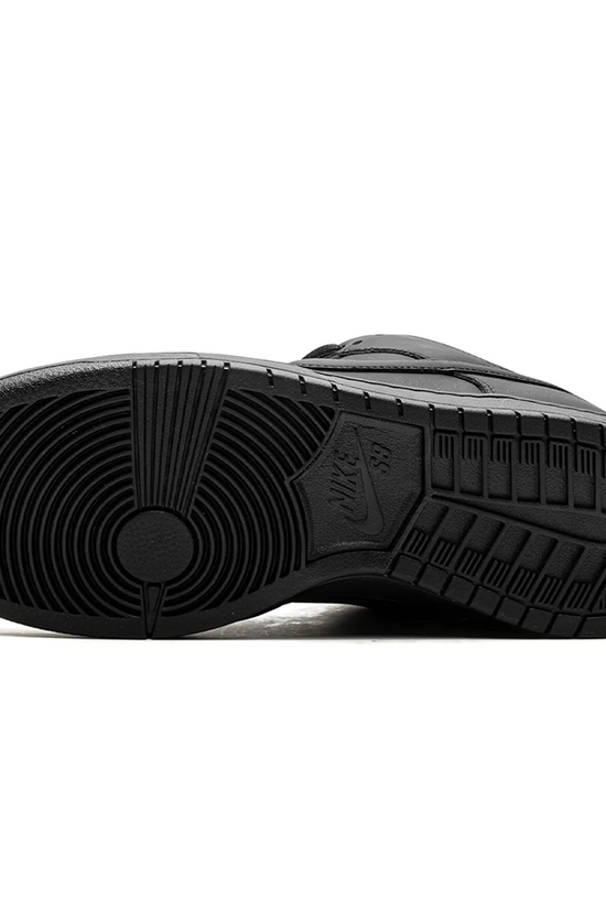 Nike SB Dunk 'Triple Black/Orange' | Noir