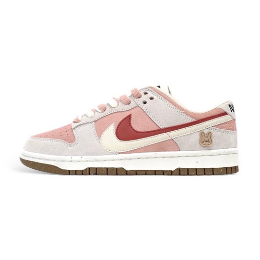 Nike SB Dunk Low Year Of The Rabbit Pink Grey