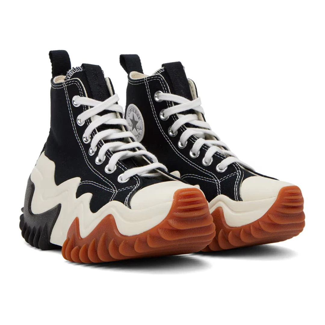Converse Black Run Star Motion
