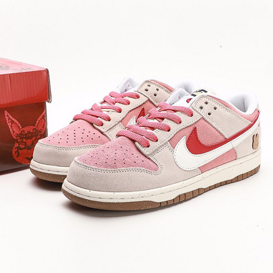 Nike SB Dunk Low Year Of The Rabbit Pink Grey