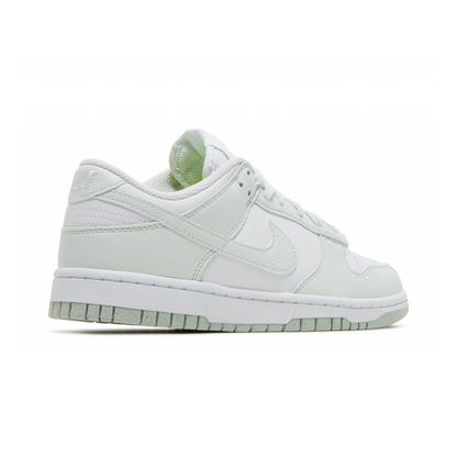 Nike Dunk Low W