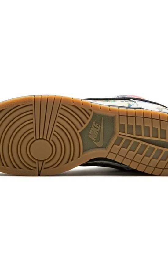 Nike SB Dunk Low Supreme Rammellzee