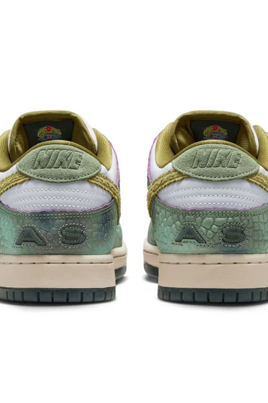 Nike SB Dunk Low Alexis Sablone Chameleon