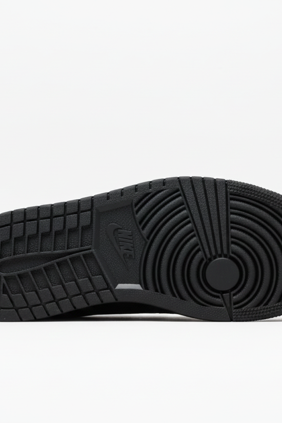 Nike Air Jordan 1 Mid “Triple Black Patent Leather”