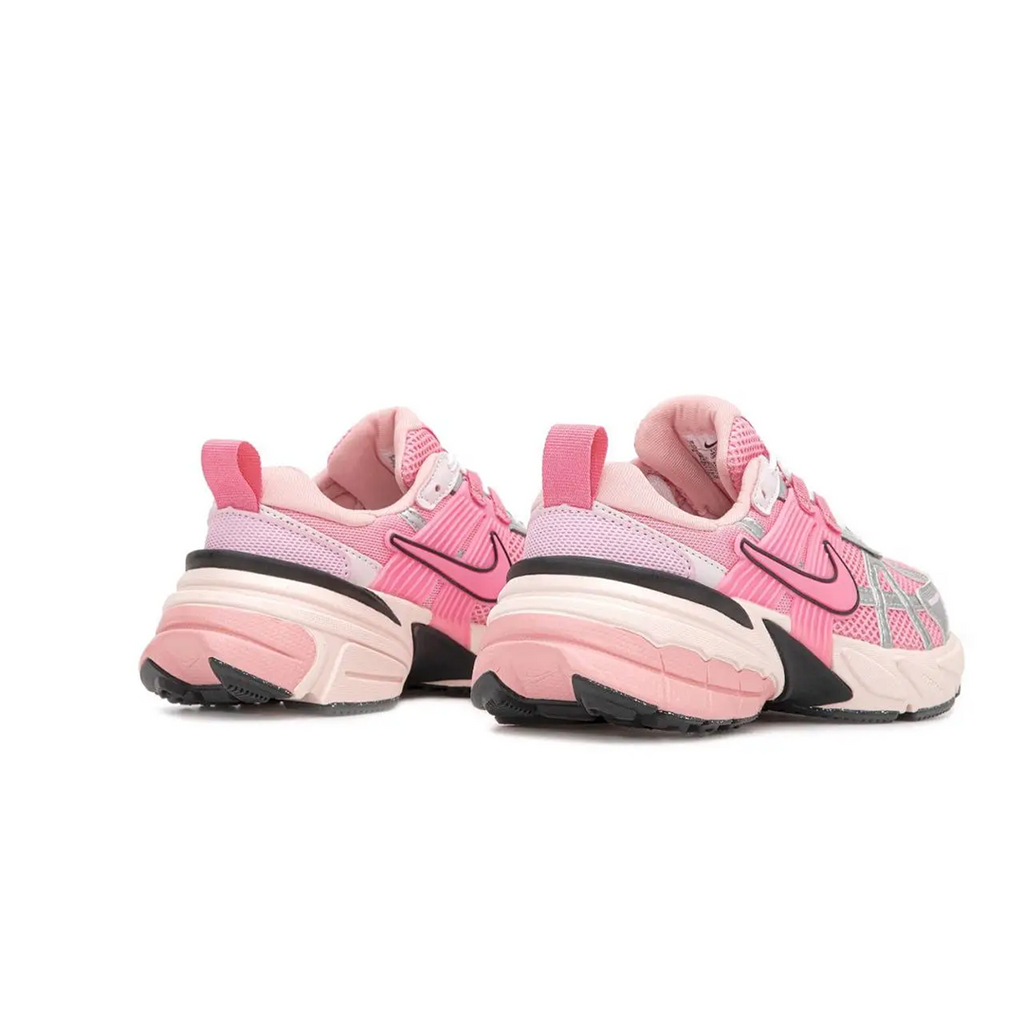 Nike V2k Run Sneaker