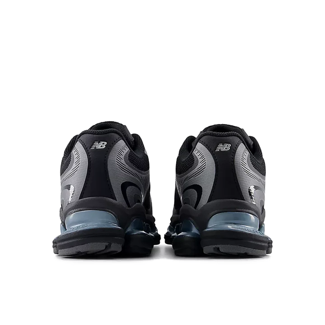 New Balance Abzorb 2000