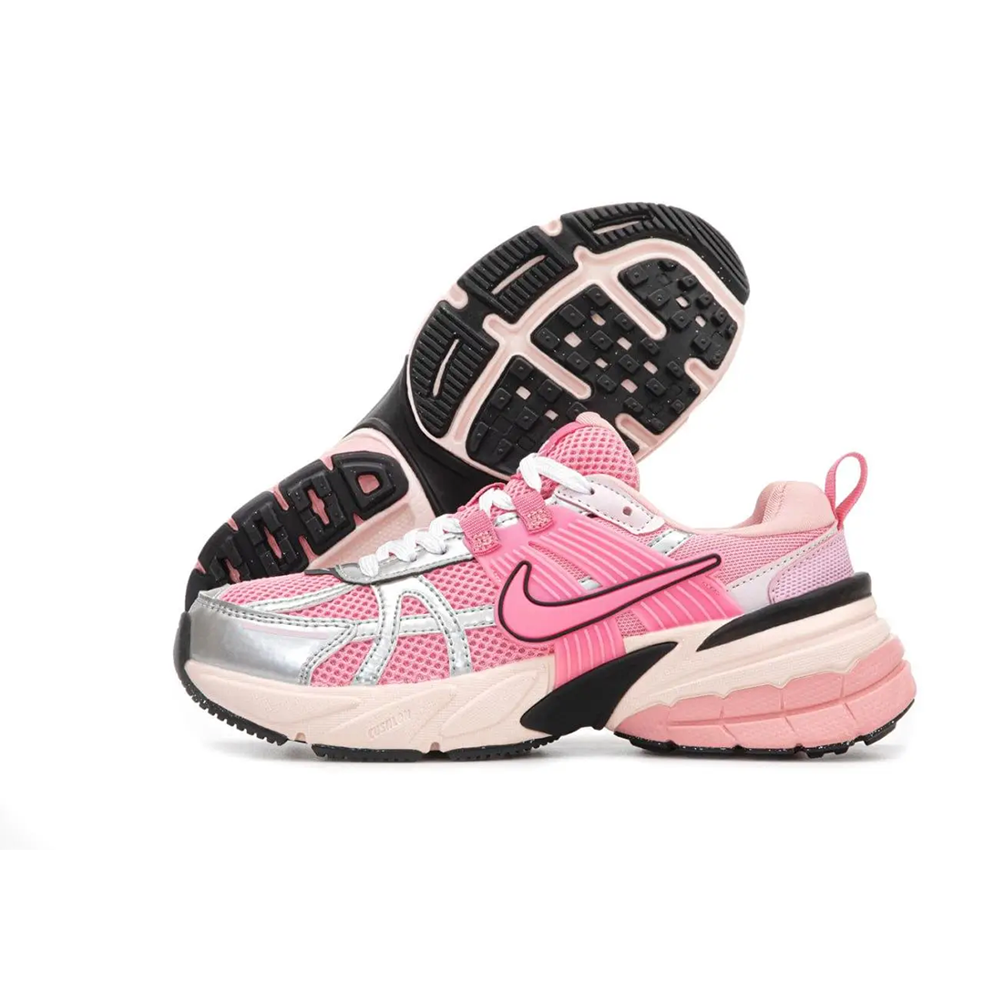 Nike V2k Run Sneaker