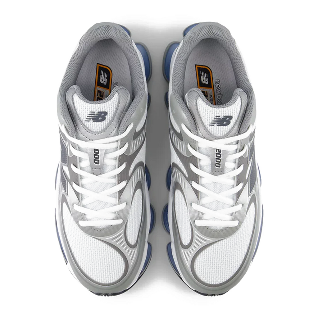 New Balance Abzorb 2000