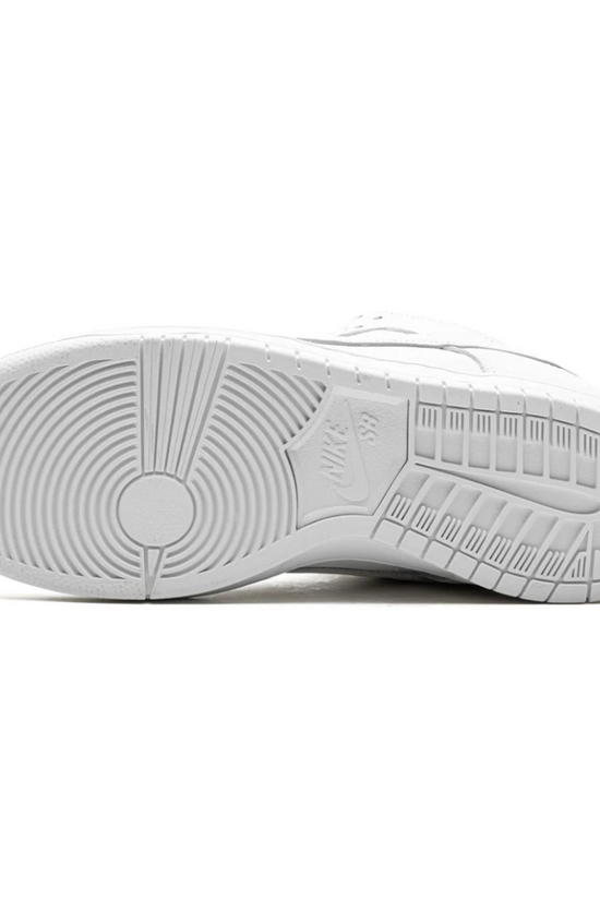 Nike Sb Dunk Low Pro Triple White