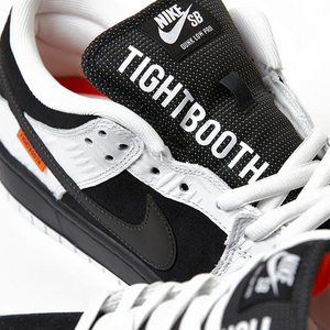 Nike SB « Tightbooth » Dunk Low QS – Blanc/Noir-Orange de sécurité