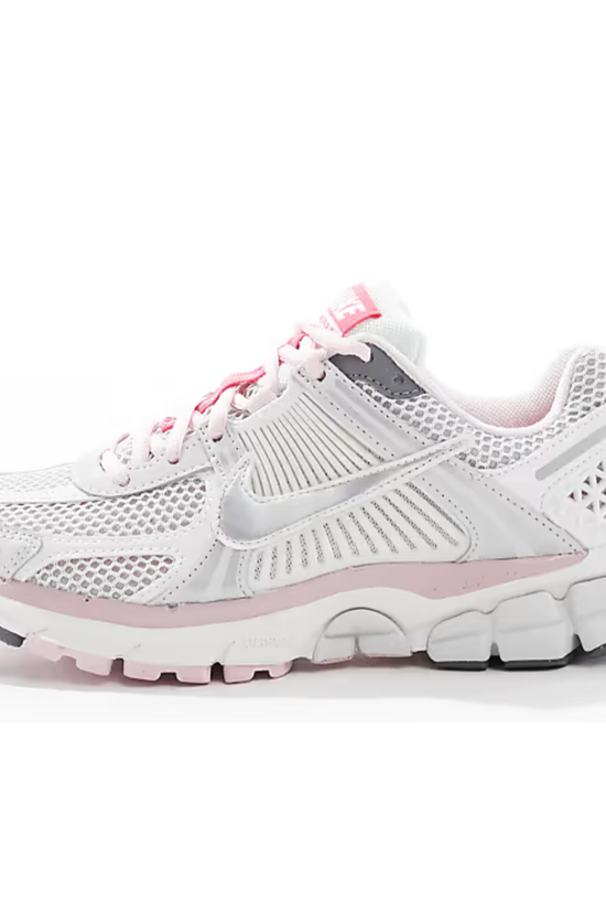 Nike - Zoom Vomero 5  - Blanc/rose