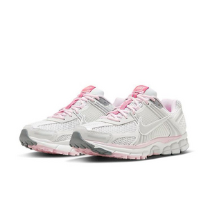 Nike - Zoom Vomero 5  - Blanc/rose