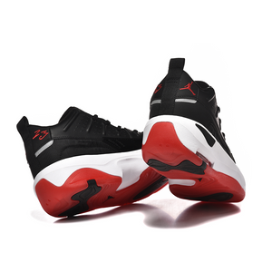 Jordan Max Aura 7 'Bred'