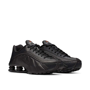 Nike Shox R4