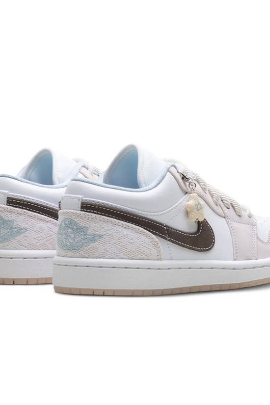 Air Jordan 1 Low SE 'White/White/Light Soft Rose/Ironstone'