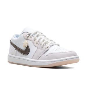 Air Jordan 1 Low SE 'White/White/Light Soft Rose/Ironstone'