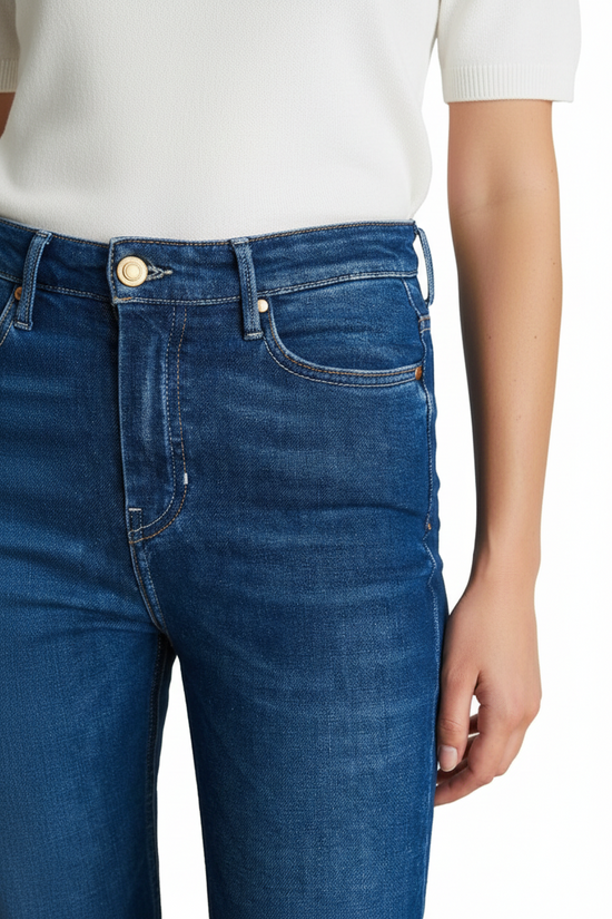 Jeans délavé coupe patte d'éléphant