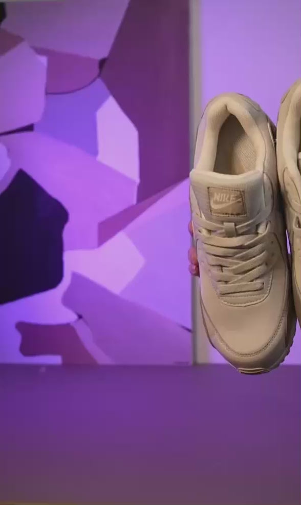 Nike Air Max 90 Essential