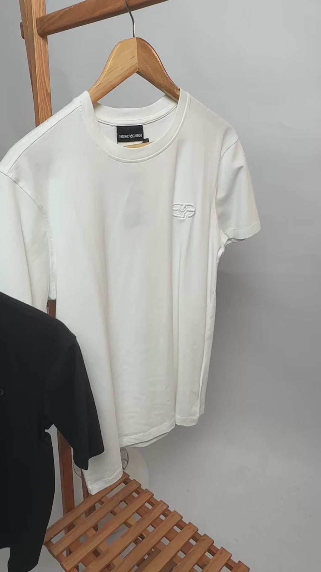 Emporio Armani T-shirt basique -Logo Brodée UniSexe